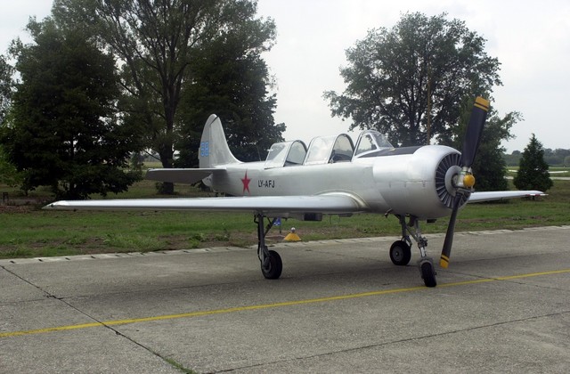 Lo YAK-52 di Paolo Gavazzi (3)