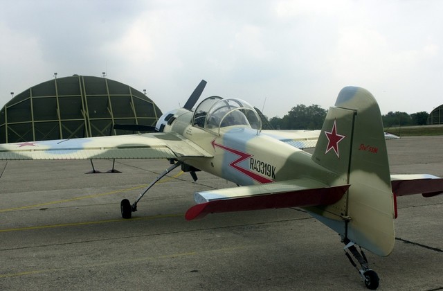 Lo YAK-55M di Claudio Rossi (2)