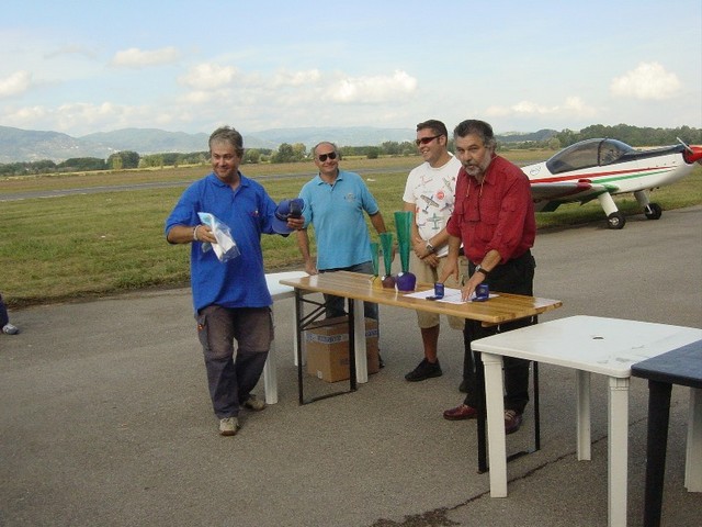 2004-09-12 IX Trofeo Reggiani - L. Salvadori (6) alla premiazione