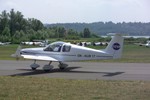 L'ULM Skylark rulla per il decollo [Marco Tricarico]