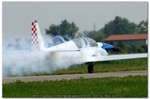 2006-06-10 Carpi Airshow 1722 Blue Voltige